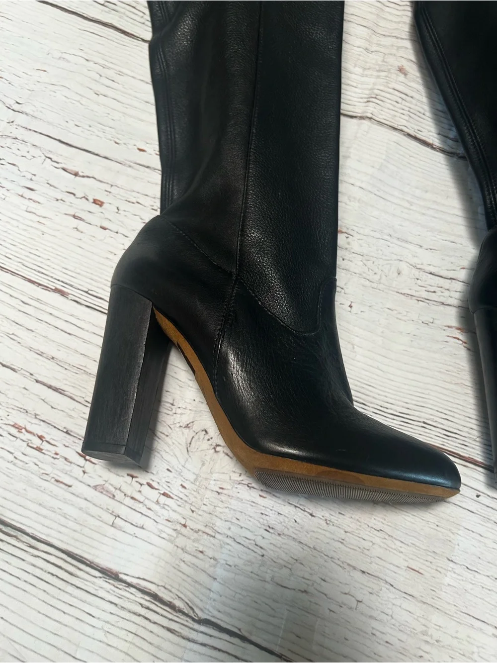 Moschino smooth boots refined